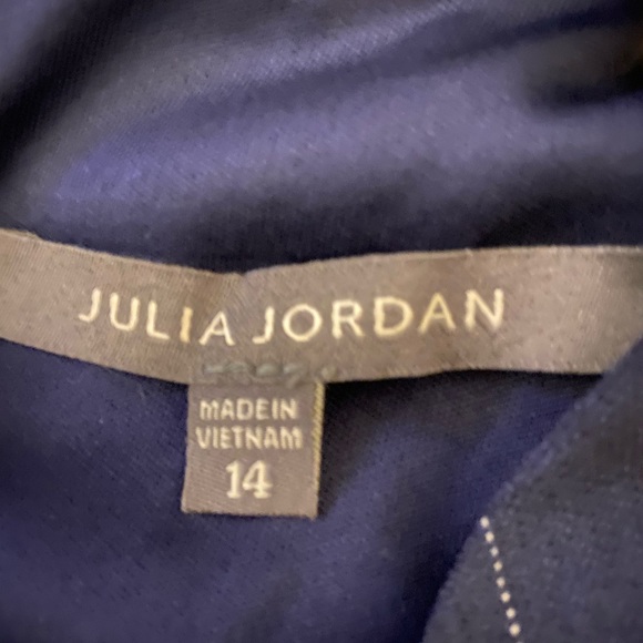 🌷Stylish Julie Jordan Halter Neck Jumpsuit! Size 14. - Picture 5 of 8